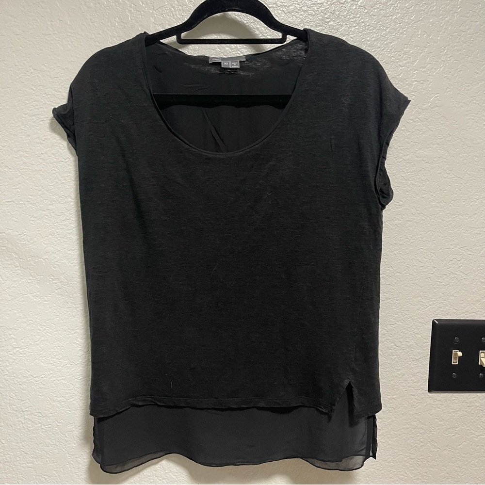 Vince black 100% linen silk layered blouse top Size XS
